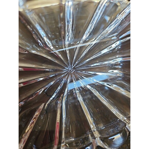 Heisey Crystolite Ash Tray UV 365 Reactive Manganese Glass - Picture 4 of 5